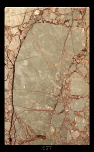 Dimensioni: 11,8 x 7,7 x 1,9 cm