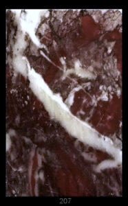 Dimensioni: 11,7 x 7,7 x 1,7 cm