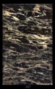 Dimensioni: 11,8 x 7,8 x 1,7 cm